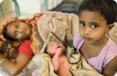  UNICEF/HQ06-0951/Noorani 