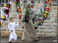 Muslim mother and two children, Lakemba Mosque Sydney, Nov 06