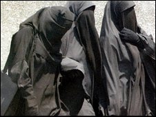 Egyptian women in full veil, or niqab