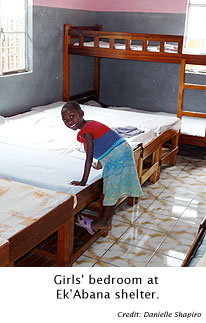 Girls' bedroom at Ek'Abana shelter