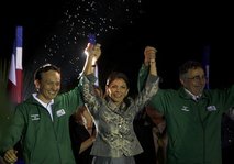 Laura Chinchilla, center, candidate for the National Liberation Party,