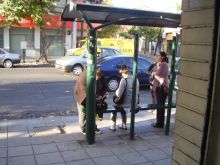 Women do not always feel safe at bus stops in Latin America. / Credit:Marcela Valente/IPS
