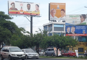 Women candidates on campaign billboards in Guatemala City.  / Credit:Danilo Valladares/IPS