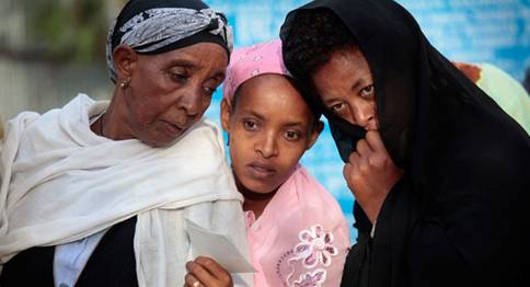 Ethiopian women wait to cast their vote Sunday, May 23, 2010 at a poling station in Mojo, Ethiopia, 70 km south of Addis Ababa. | AP Photo