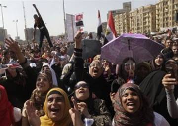 Mob attacks women at Egypt anti-sex assault rally  