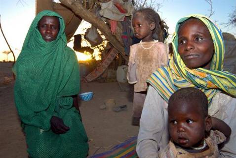 Darfuri women and children, refugees in Chad