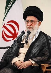 Iran&#39;s supreme leader Ayatollah Ali Khamenei addresses the Assembly of Experts during a meeting in Tehran, on September 4, 2014
