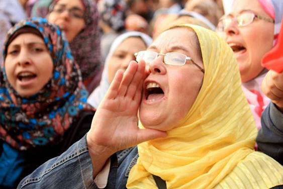 Women taking part in the 2012 Egypt revolution