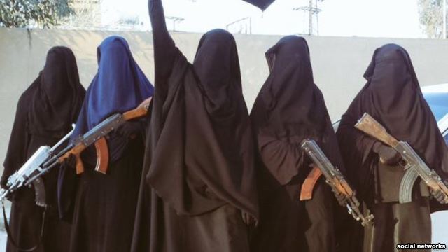 Western women who have traveled to IS-controlled lands and who have married militants there offer advice to potential 