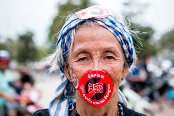 Protesters rallied in Phnom Penh this summer to vent frustration over a new law restricting civil society. ©LICADHO